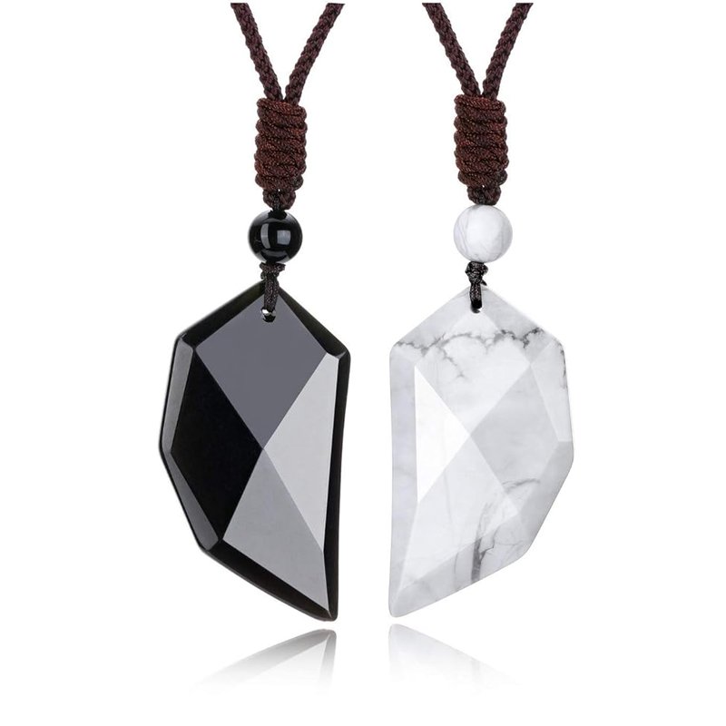 Black Obsidian Clear Quartz Yin Yang Love Hearts Chakra Gemstone Necklace